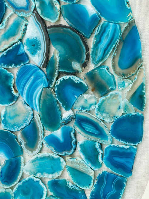 Blauer Achat-Wanddeko mit champagnerfarbenem Rahmen