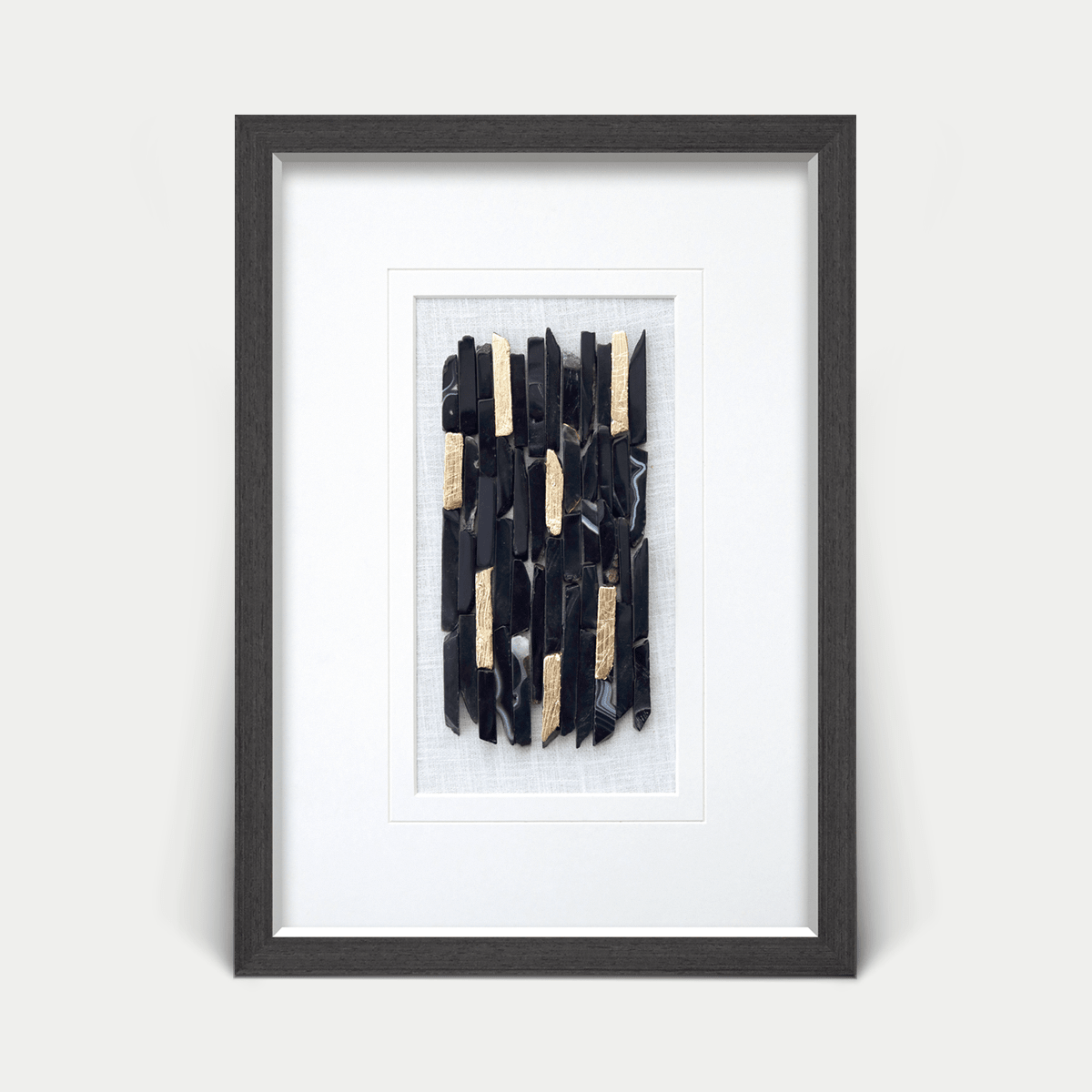 Schwarze Achatstreifen - Wanddeko mit anthrazitgrauem Holzrahmen - Jemento