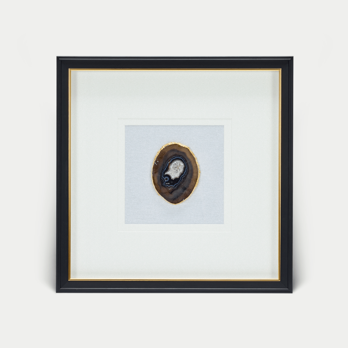 Schwarze Achatstücke - Wanddeko mit schwarz - goldenem Rahmen - Jemento