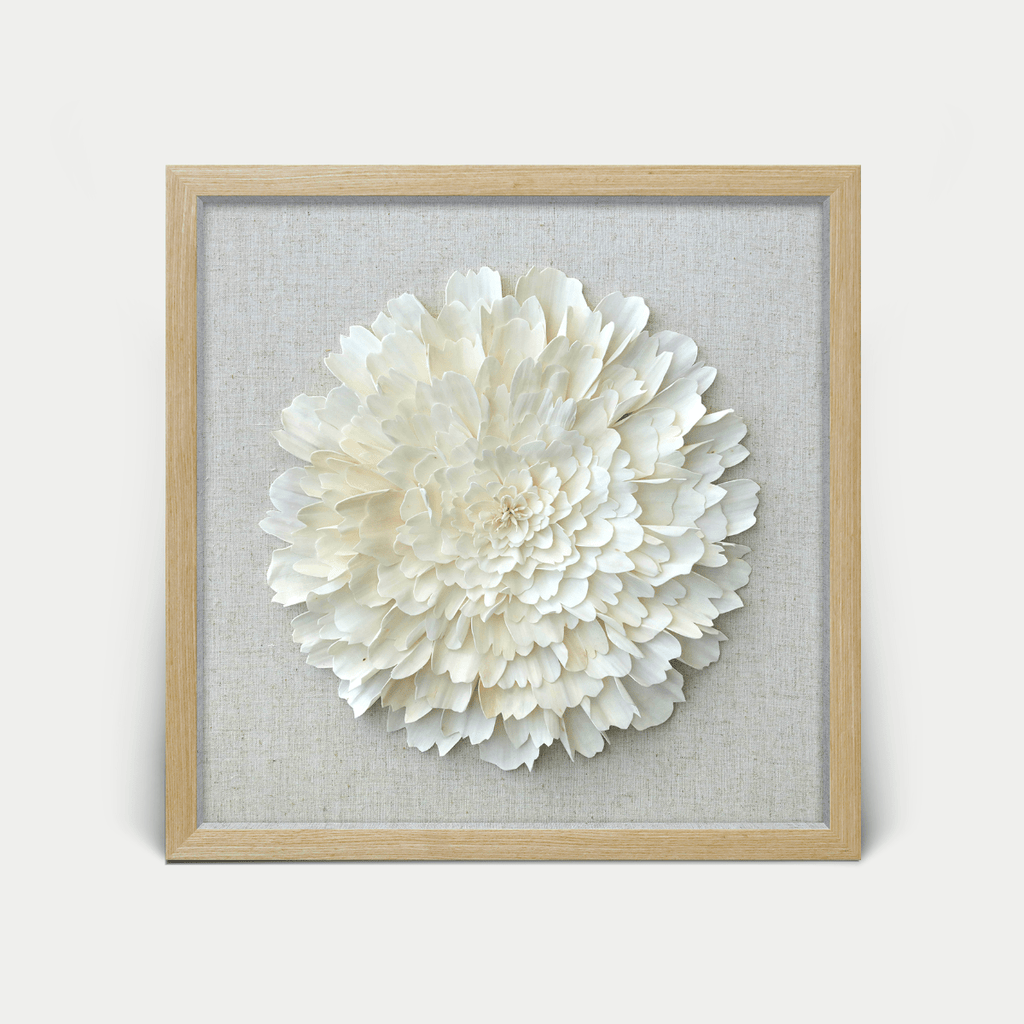 Sola - Blume - Wanddeko mit naturfarbenem Holzrahmen - Jemento