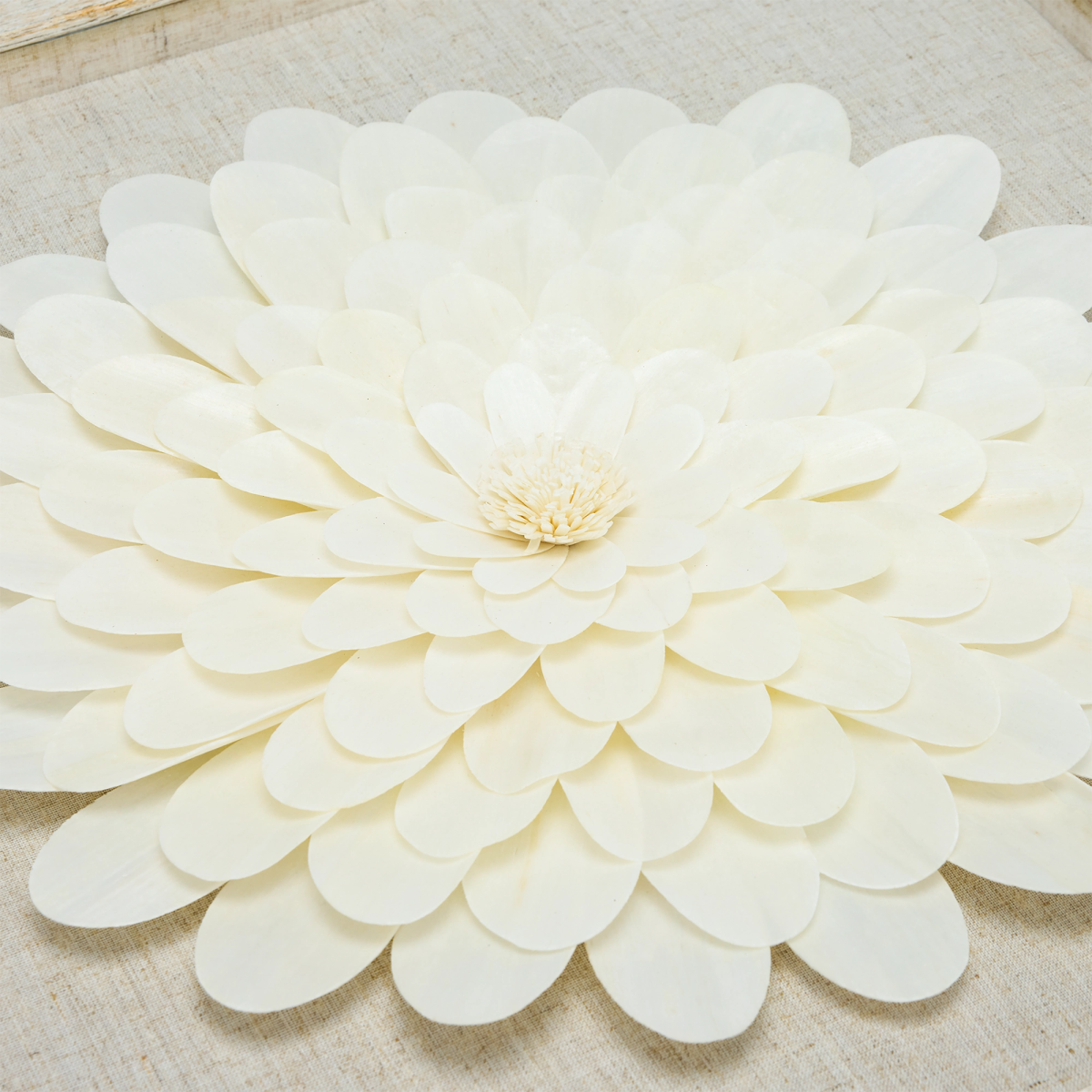 The Blossoming Soul: Handcrafted Sola Flower Art for Mindful Living - Jemento