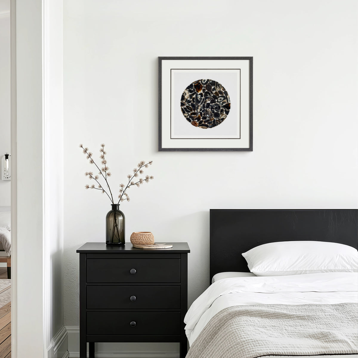 The Obsidian Grid: Framed Black Agate for Grounding & Energetic Protection - Jemento